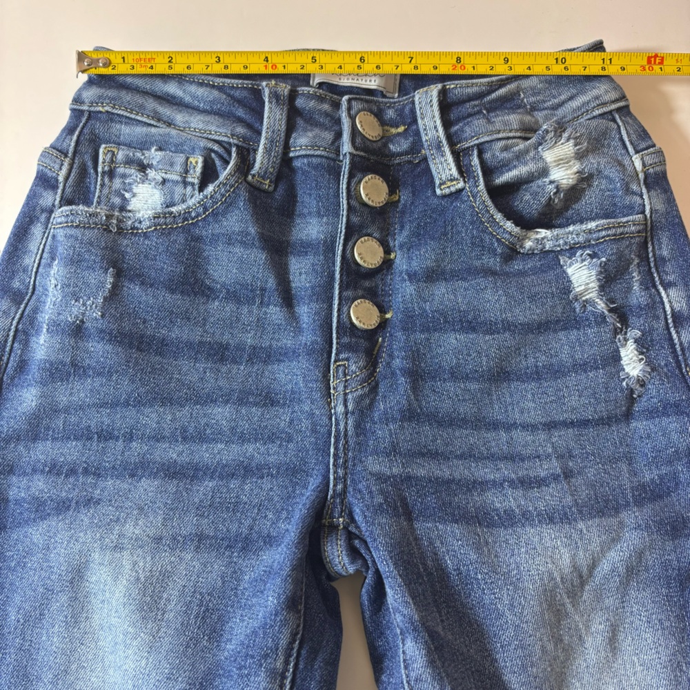 KanCan Signature Kurvy Mid-Rise Skinny Jeans Distressed Trendy Denim Blue Sz 24 - Picture 11 of 14